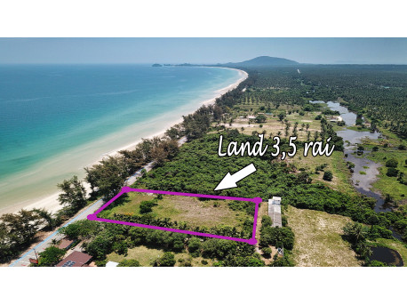 Land 3.5 rai beach front in Bang Saphan