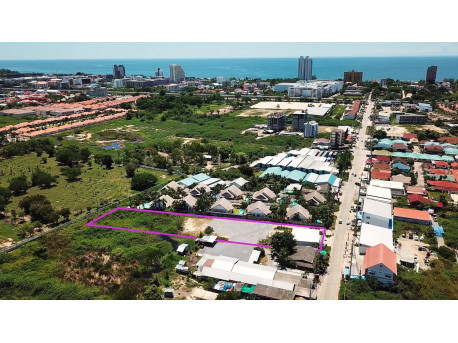 Land 2 rai for sale in Hua hin soi 102