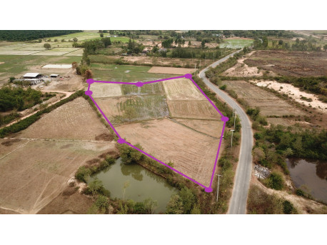 Terrain 7 Rai 161 T.W. à vendre à Pranburi