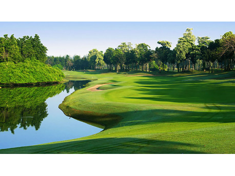 Terrain 2 rai in Lam luk ka golf