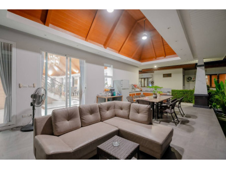 Pool villa at 5 min from the beach