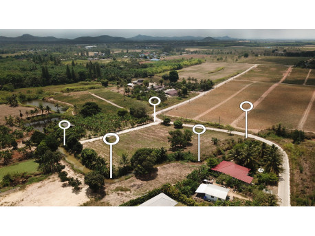 Land in Hua Hin 2 rai 3 ngan 27.7 tarang wah