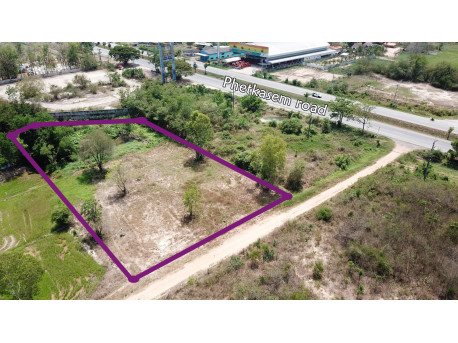 Terrain 3 Rai 35 m de Phetkasem à vendre à Pranburi