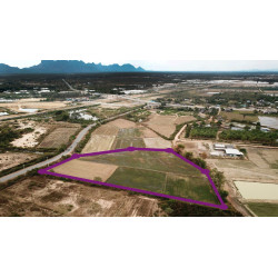 Land 6 rai 17 T.w. for sale in Pranburi