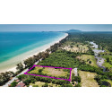Land for sale 3,5 rai front beach in Bang Saphan Thailand