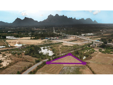 Land 1 rai 322 T.w. in Pranburi