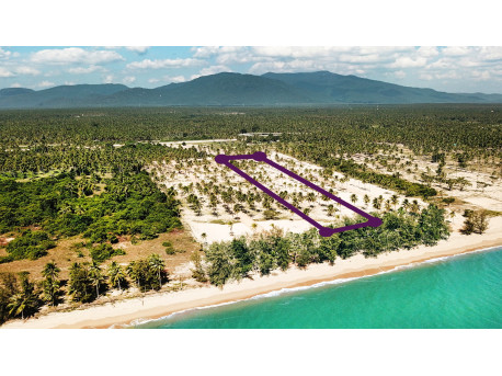 Beach land 102 rai in Thap Sakae