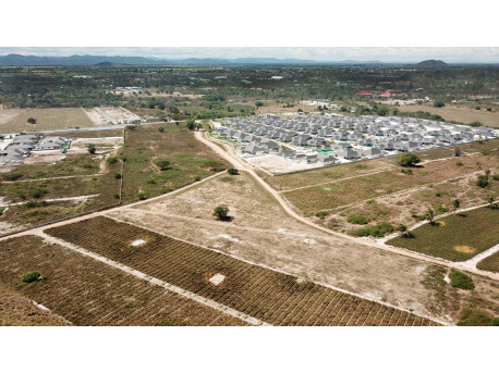 Land 102