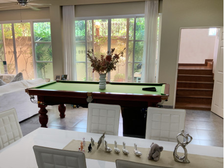 Pool villa in Cha am city near beach
