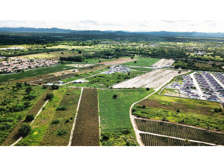 Land 100 Tw in Hua hin soi 112 (Thung yao) Thailand