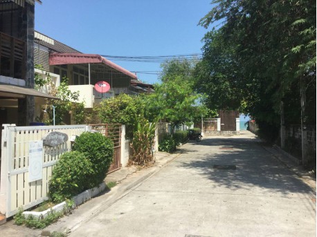 Beach house in Huahin